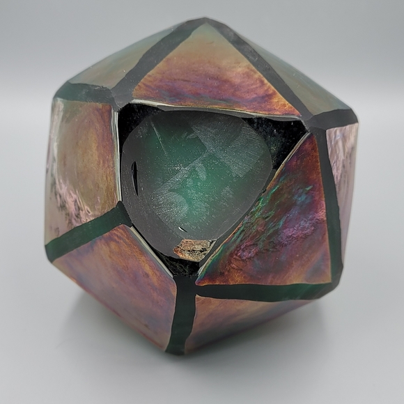 Iridescent Geometric Vase 6 - Picture 11 of 13